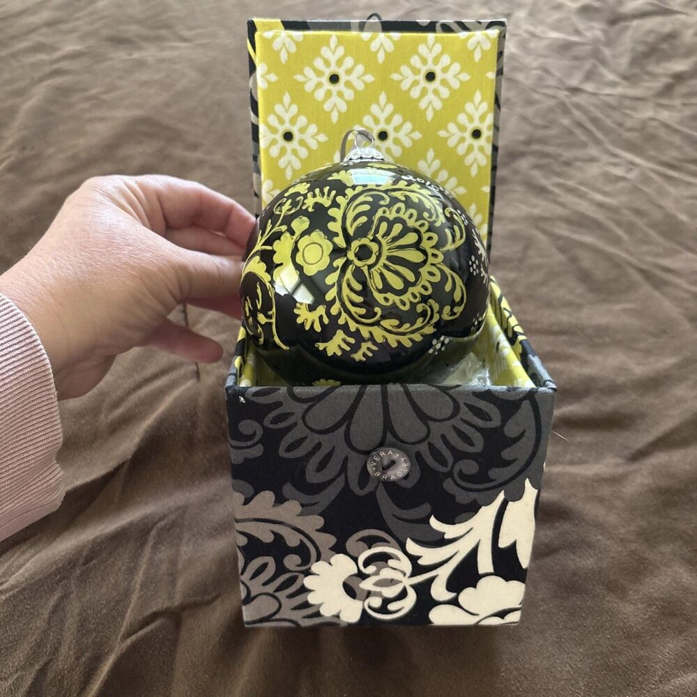 Vera Bradley 2010 Baroque Pattern Glass Ball Christmas Tree Ornament Holiday Box